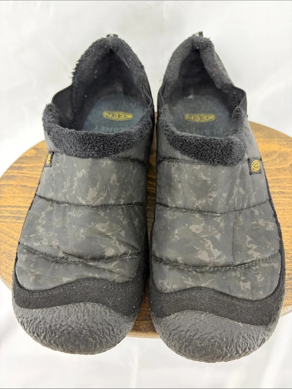 Keen Howser II Quilted Slip-on Indoor / Outdoor Shoes / Slippers, Youth Boys 5